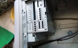 光驱螺丝怎么拆除？一步步教你轻松拆除光驱螺丝