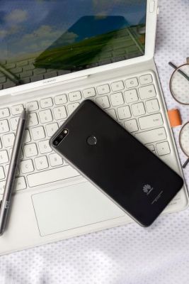 华为八图片(华为图库图片)-图3 华为八图片(华为图库图片)-图3