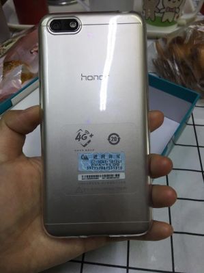华为荣耀7全网通版(华为荣耀7全网通版充电器多少瓦)-图2 华为荣耀7全网通版(华为荣耀7全网通版充电器多少瓦)-图2
