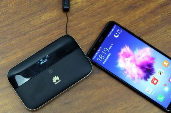 华为随行wifi2mini(华为随行wifi2mini蓝色灯)-图2 华为随行wifi2mini(华为随行wifi2mini蓝色灯)-图2