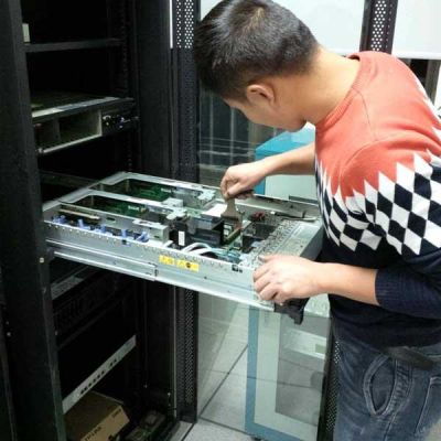 机房服务器检修(机房服务器有点一般会出现什么问题)-图1 机房服务器检修(机房服务器有点一般会出现什么问题)-图1