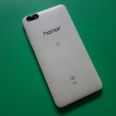 华为4x可以用电信卡吗(华为4x支持无线充电吗)-图1 华为4x可以用电信卡吗(华为4x支持无线充电吗)-图1