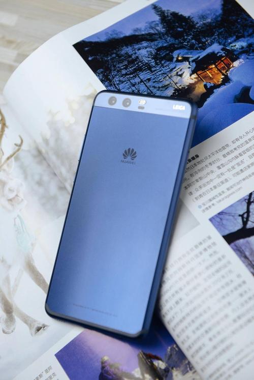 华为p10是曲屏吗(华为p10pro是曲面屏吗)-图1 华为p10是曲屏吗(华为p10pro是曲面屏吗)-图1