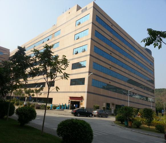 广州华新园机房怎么样(华新园拿地)-图2 广州华新园机房怎么样(华新园拿地)-图2