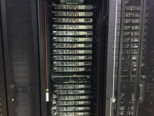 IDC指南避免服务器过热(机柜温度应该控制在多少度)-图1 IDC指南避免服务器过热(机柜温度应该控制在多少度)-图1
