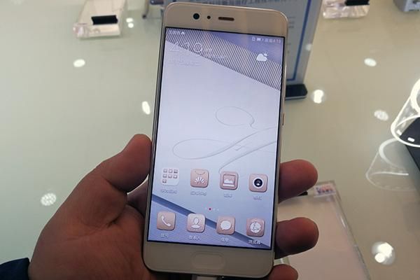 华为p10玩游戏发烫(华为p10玩游戏怎么样)-图2 华为p10玩游戏发烫(华为p10玩游戏怎么样)-图2