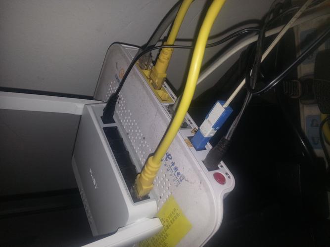 路由器网线连接电脑没有网络(路由器网线连接电脑没有网络怎么办)-图2 路由器网线连接电脑没有网络(路由器网线连接电脑没有网络怎么办)-图2